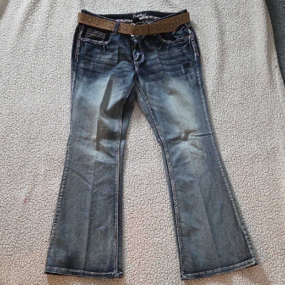 Amethyst Jeans Flare with Brown Belt